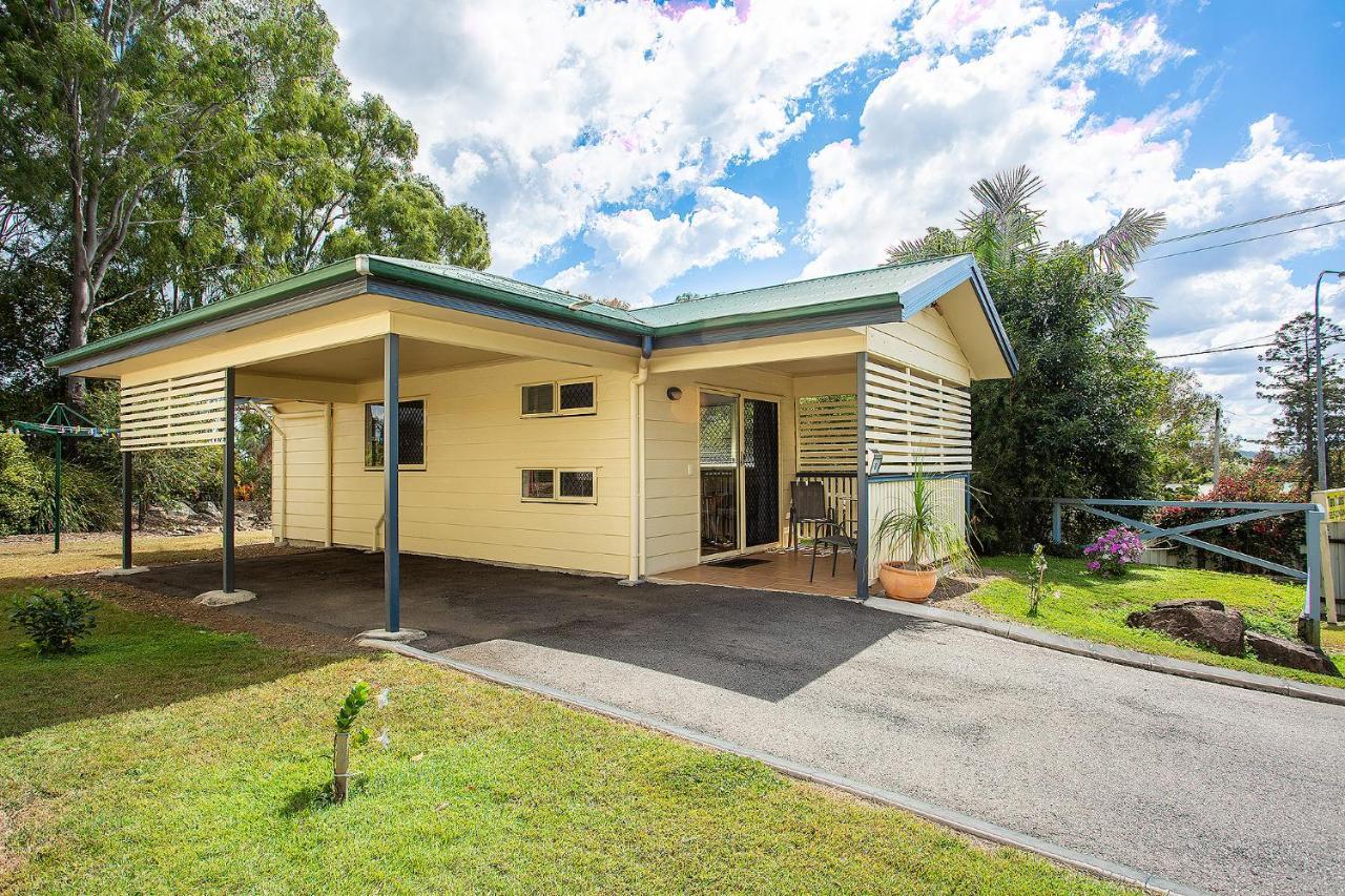 Tiaro Tourist Stopover Exterior photo